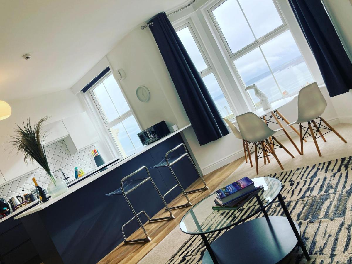 Seascape Scarborough Stunning Seaview Holiday Home Apartment Esterno foto