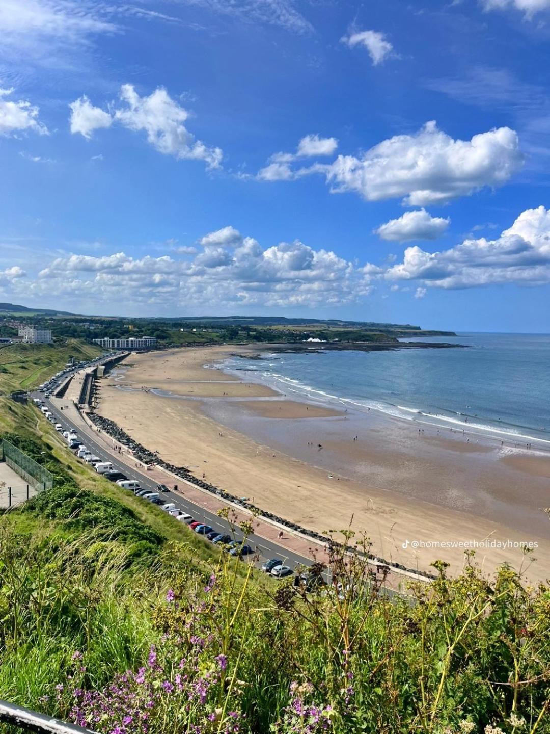 Seascape Scarborough Stunning Seaview Holiday Home Apartment Esterno foto